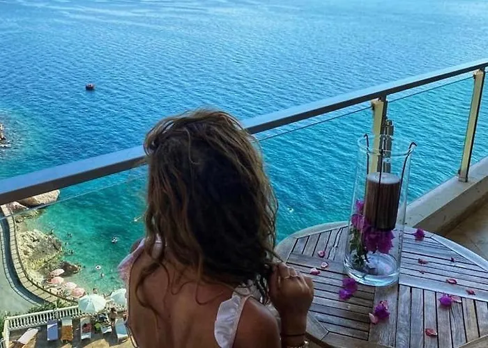 Hakunna Matata & Apartament Wlora