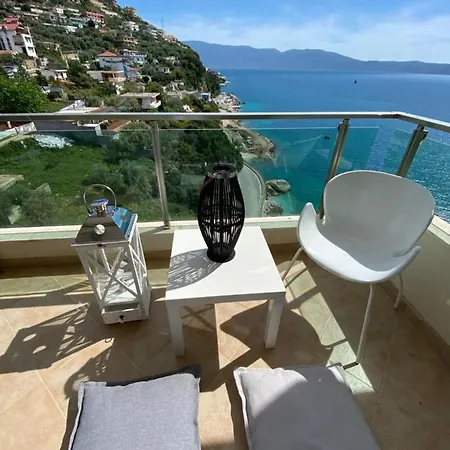 Hakunna Matata & Apartamento Vlorë