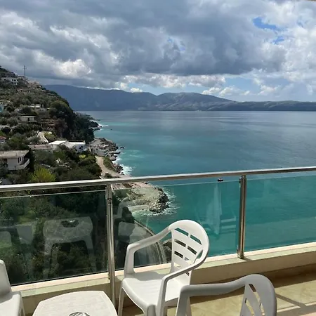 Hakunna Matata & * Vlorë