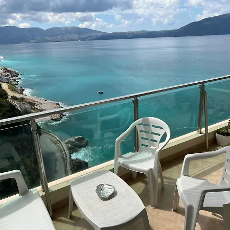 Hakunna Matata & Apartamento Vlorë