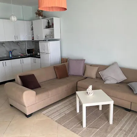 Hakunna Matata & Apartamento Vlorë