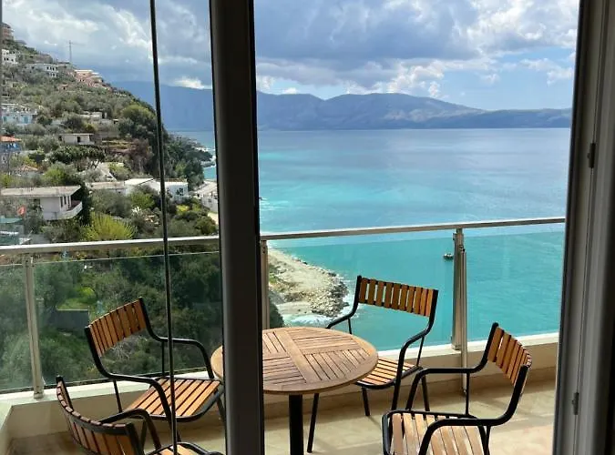 Hakunna Matata & Apartamento Vlorë
