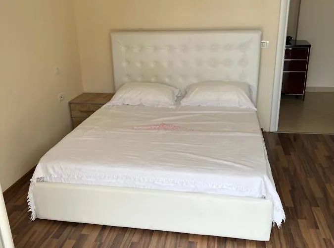 Apartamento Hakunna Matata & Vlorë